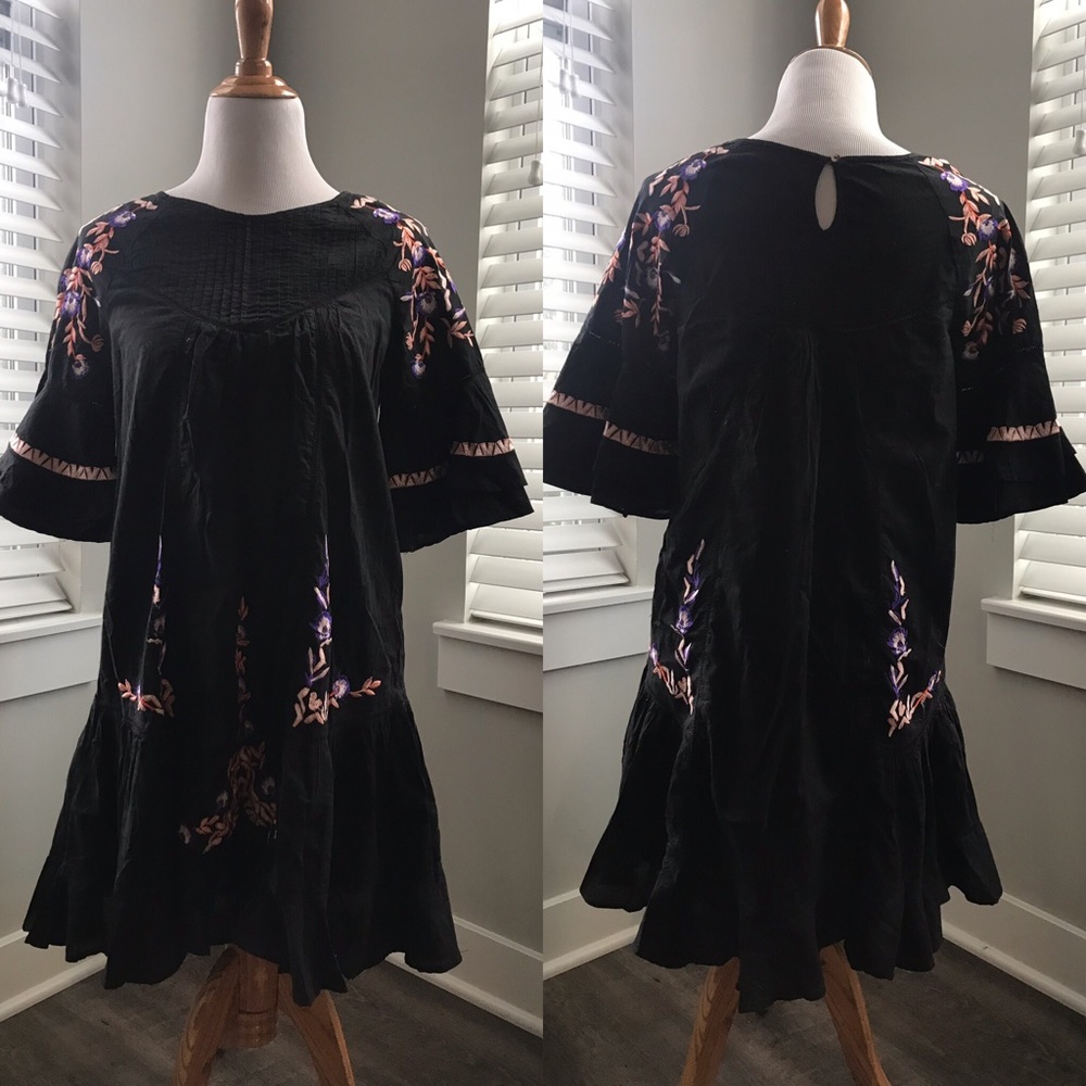 black freepeople embroidered tunic